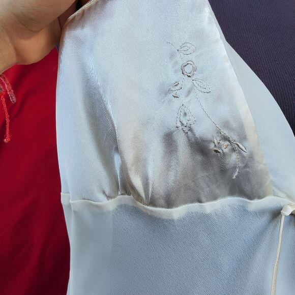 Bed of Roses sheer ivory chemise - Picture 6 of 14